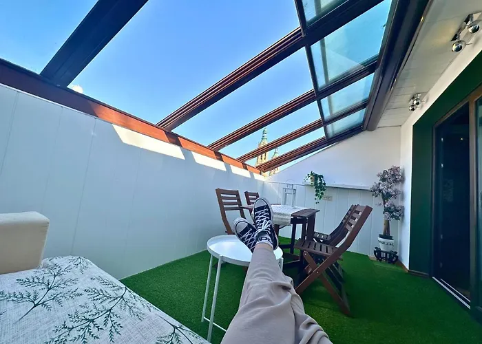 Dos Torres Atico - Solarium Privado En Calle Alfonso I
